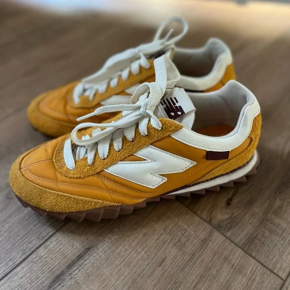 New Balance x Donald Glover RC30 Sneaker - Picture 3 of 9